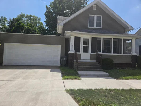 1024 Sycamore St, Muscatine, IA 52761