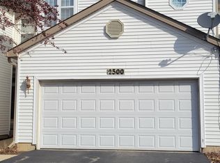 2500 Reflections Dr, Aurora, IL 60502