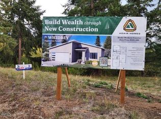 1200 NE Center St #1-PAR, Sheridan, OR 97378