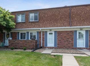 437 Peterson St, Iowa City, IA 52245
