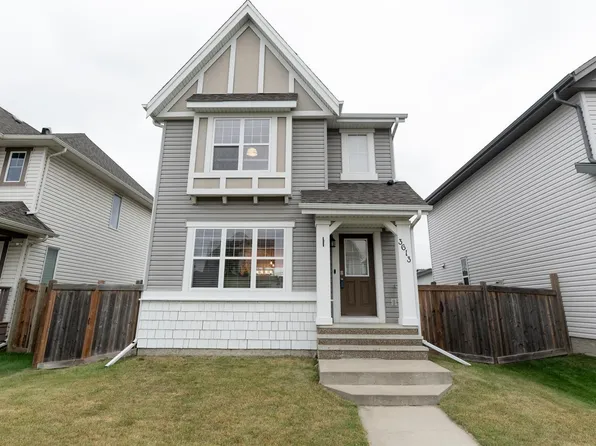 3613 12th St NW, Edmonton, AB T6T 0G1