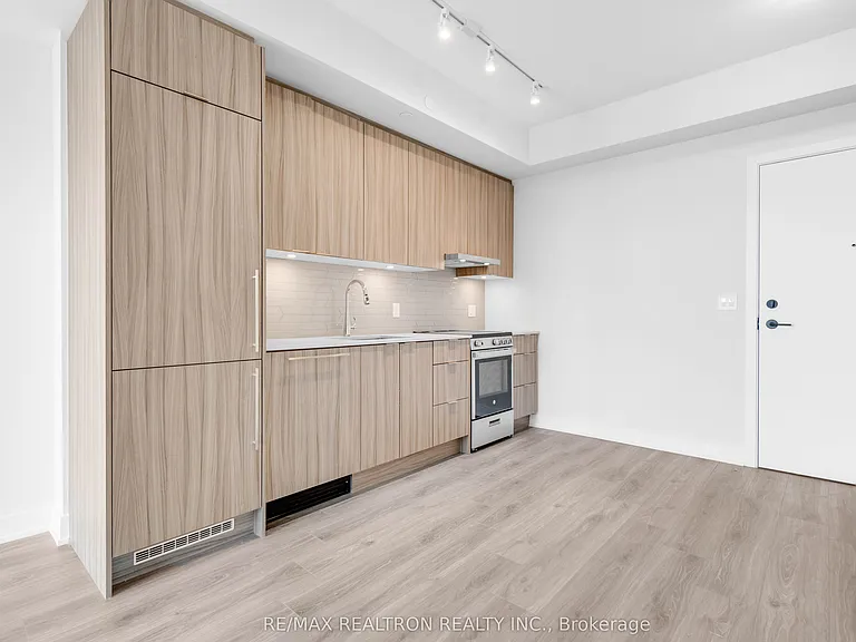 430 Square One Dr #3502 — Photo 17
