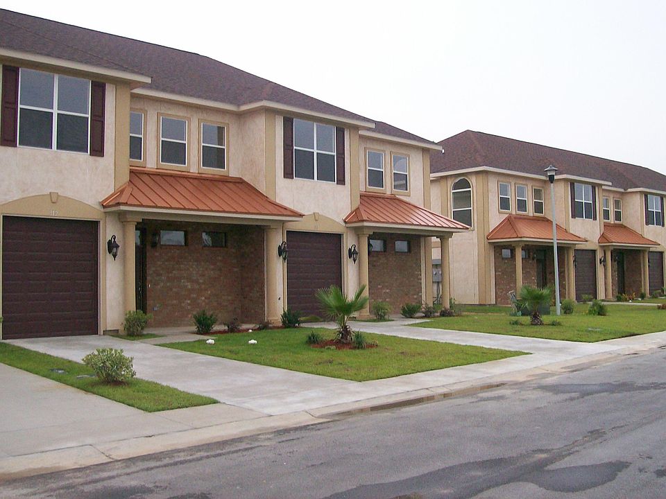 1st image of 312 Capri Pl #313