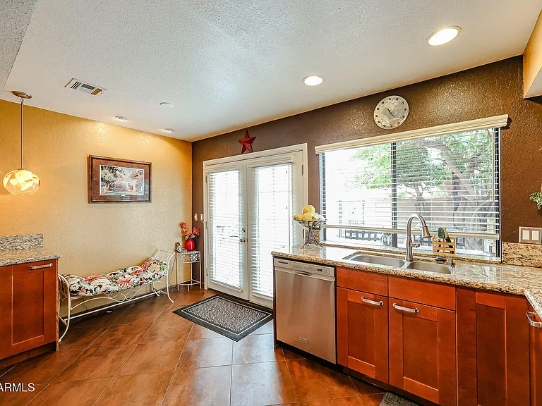 7720 N Pinesview Dr — Photo 11