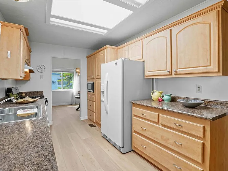 5268 Don Valdez Dr — Photo 3