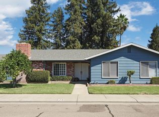 872 Dorchester Cir, Lodi, CA 95240