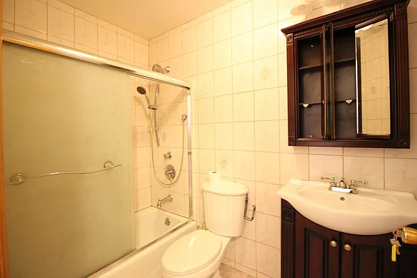 Rented by Bedford 6 Real Estate | media 8