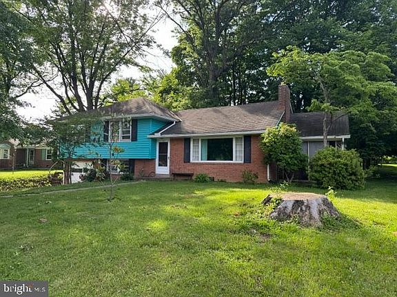 2nd image of 112 Old Mill Dr