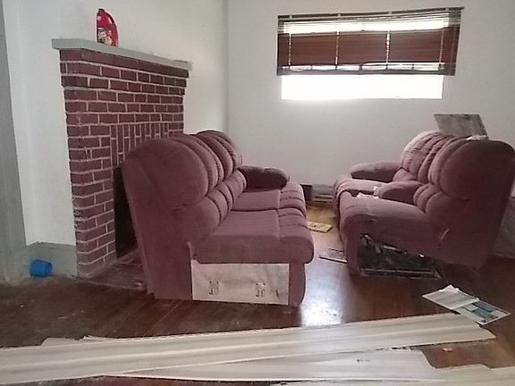 3rd image of 2501 Dale Ave