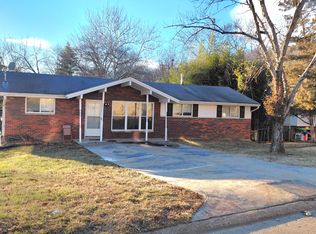 40 Frontier Trl, Fenton, MO