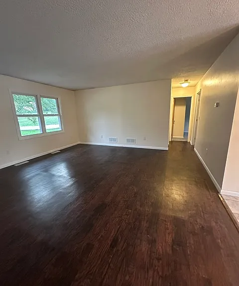 7232 Huck Cir NW — Photo 10