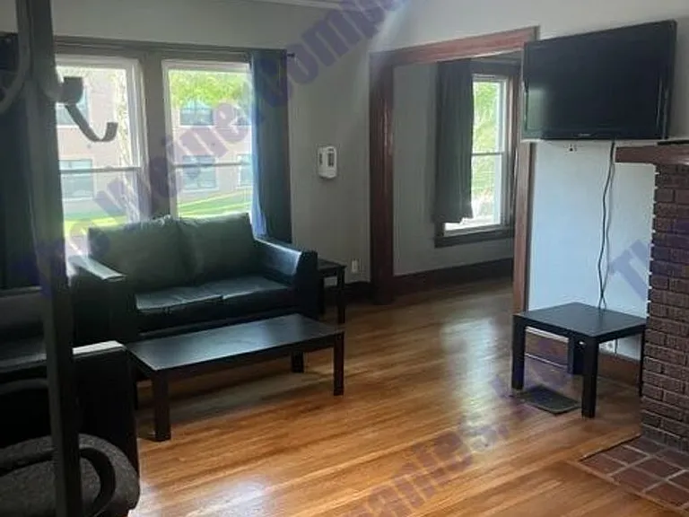 105 N Coler Ave — Photo 3