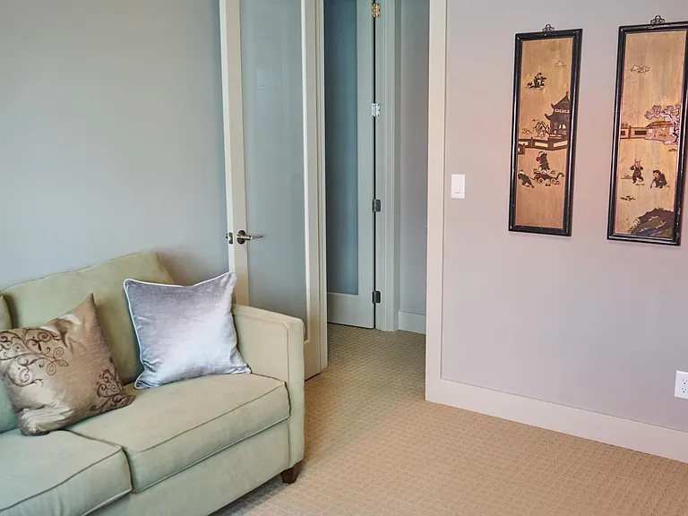 4524 23rd Ave SW — Photo 9