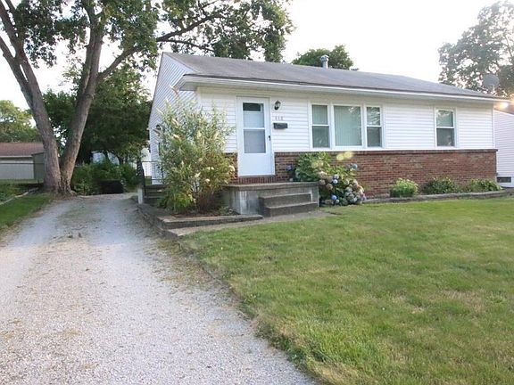 3rd image of 448 Meadow Ln