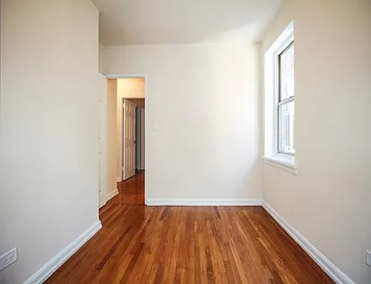 Rented by SW Queens Mezzanine | media 5