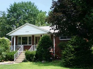 218 S Jefferson St, Zelienople, PA 16063
