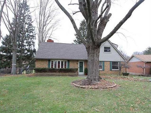 1st image of 15 Dorchester Dr