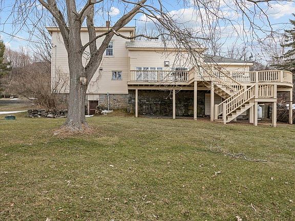 5th image of 1976 Mountain Road