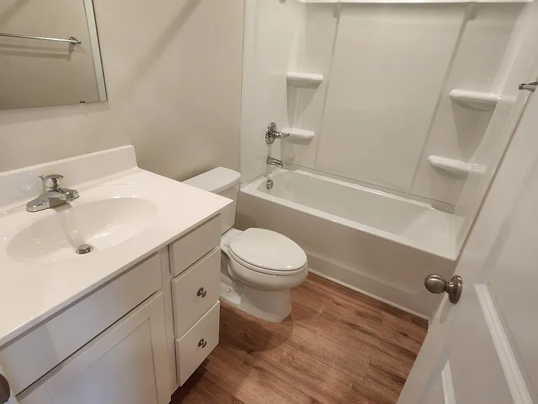 525 Hampton Townes Dr — Photo 16