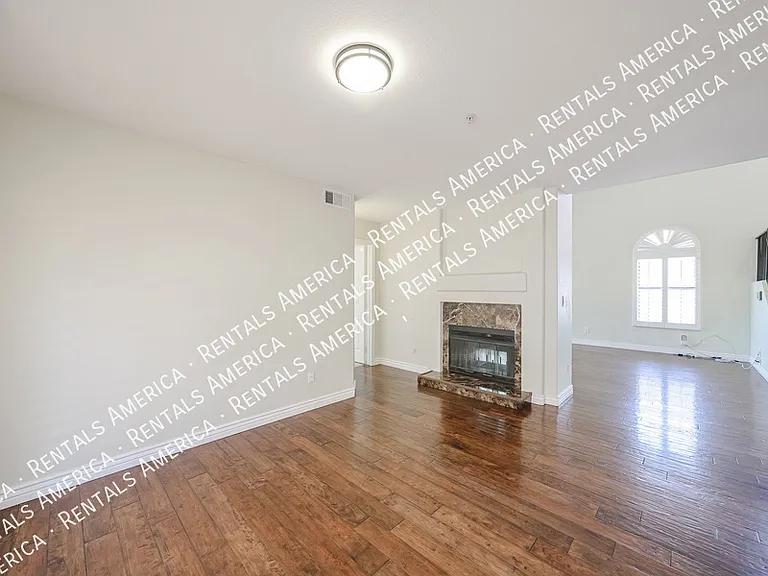 12704 N 89th Pl — Photo 17