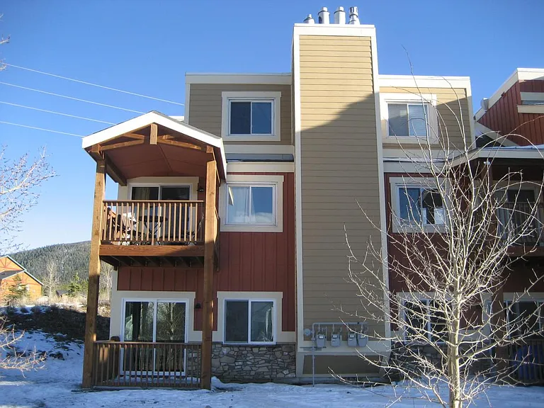 top floors end unit