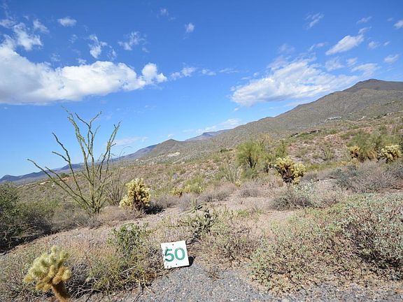 Lot 50 North