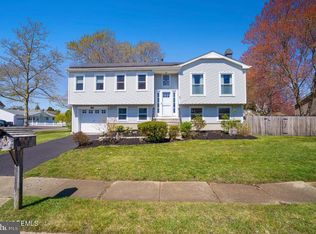 42 Clarkson Dr, Toms River, NJ 08753