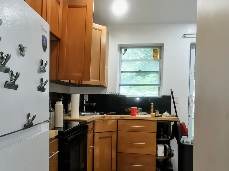 825 Marcy Ave #1 — Photo 1