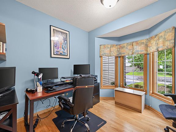 5th image of 11446 Preserve Ln N