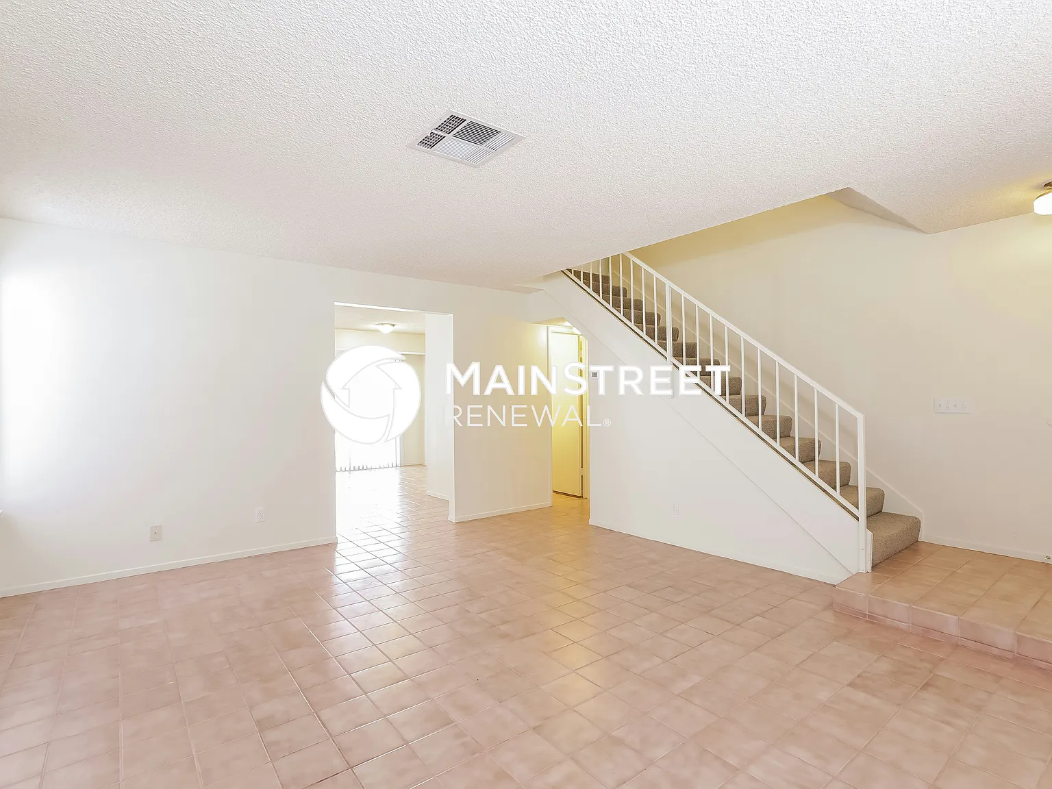 376 Manzanita ST — Photo 4