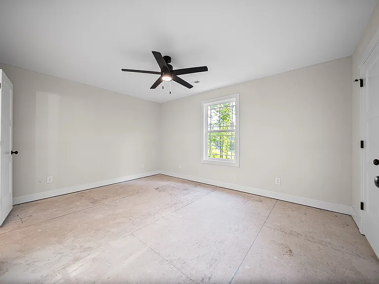 217 Cave St #4 — Photo 12