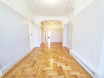 Rented by Linda N Eskander, LREB