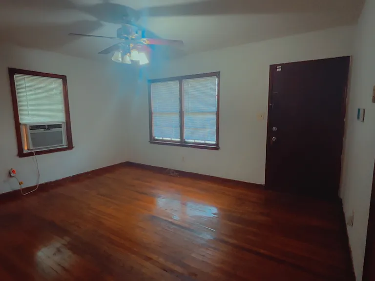 104 Richard Ave — Photo 2