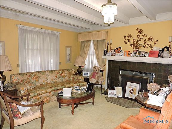 4th image of 2047 Glenwood Ave