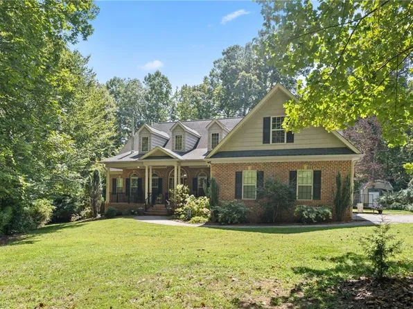 7710 Forest Haven Ln, Lewisville, NC 27023
