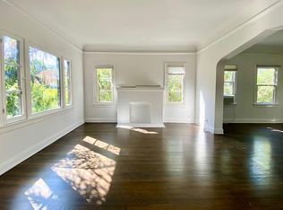 861 N Hoover St, Los Angeles, CA 90029