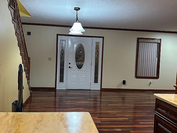 3rd image of 7106 Baja Dr