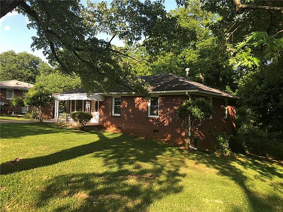4th image of 243 Stone Mountain St