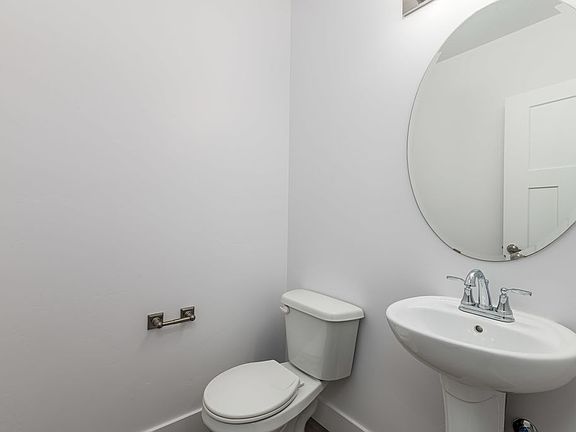 4th image of 3837 W Gartmore Ln