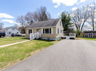 7 Beausite Dr, Nashua, NH 03060