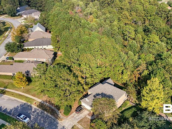 5th image of 30066 Persimmon Dr