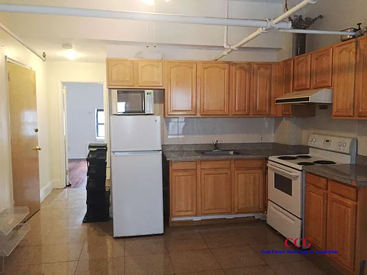 Rented by CCG Real Estate Brokerage | media 3