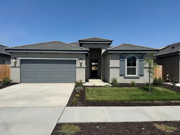 15864 W Ashli Ave, Kerman, CA 93630
