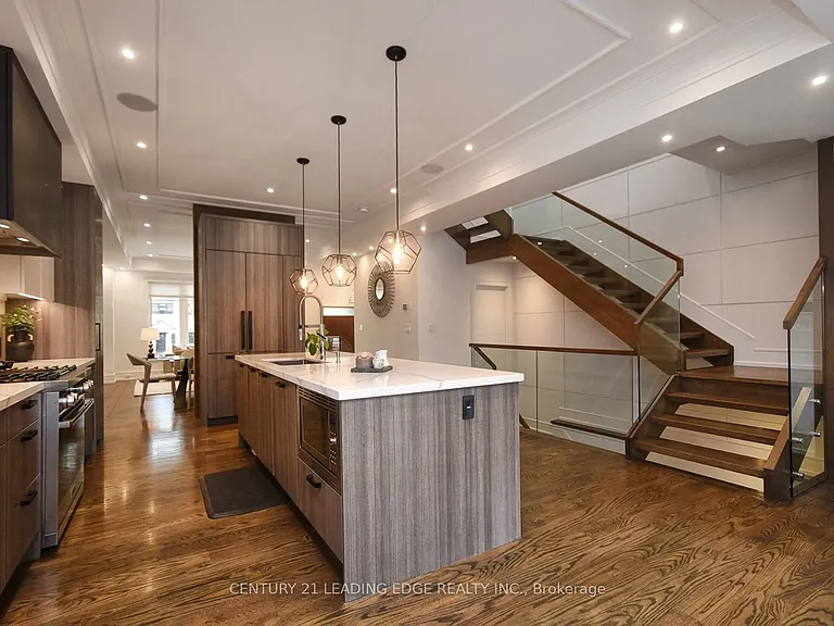 119 Stibbard Ave — Photo 9