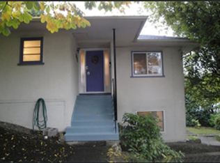 (Undisclosed Address), Esquimalt, BC V9A 4Z2