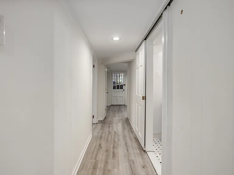 1707 Kilbourne Pl NW — Photo 4