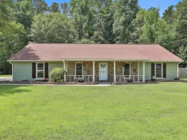 304 Raintree Bnd, Peachtree City, GA 30269
