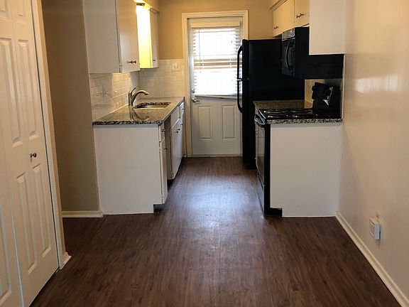 4th image of 103 W Brown St #5
