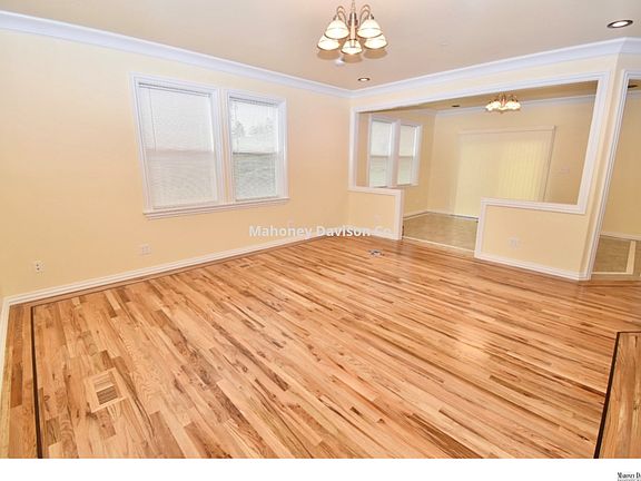 4th image of 6 Issel Ct #A