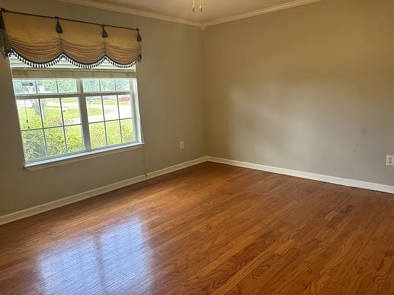 110 Fox Haven Ln — Photo 9
